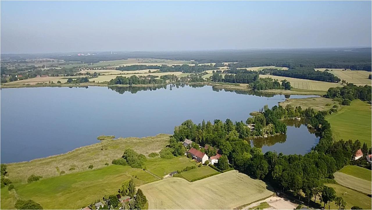 Hohenferchesar Neu - Ferien Auf Dem Bruderhof Am Pritzerber See מראה חיצוני תמונה