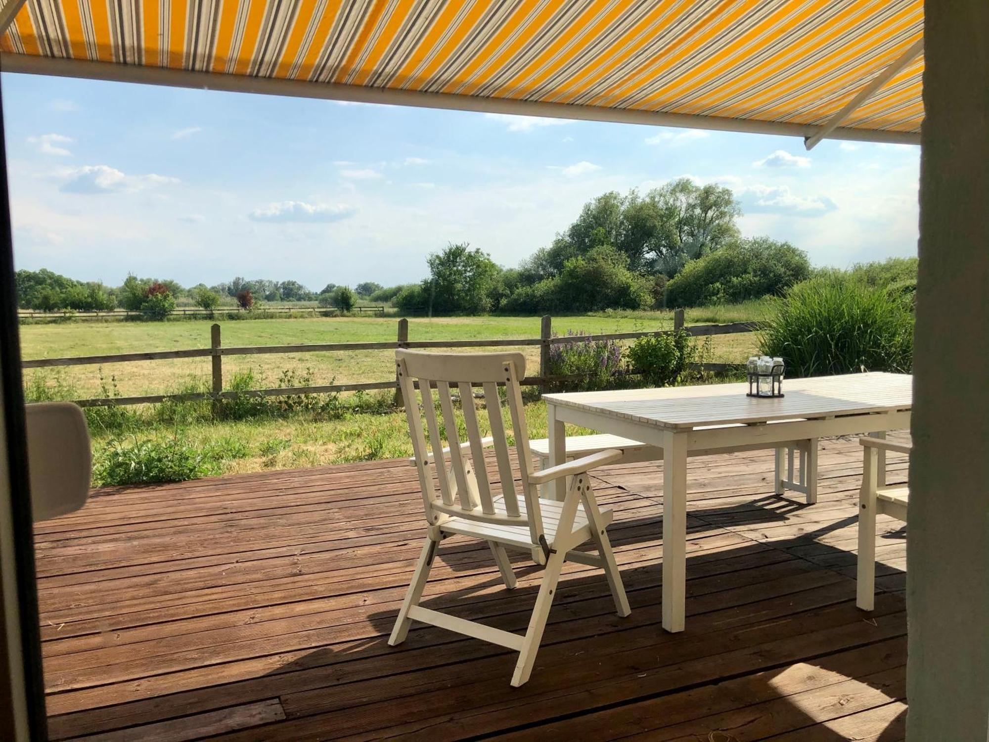 Hohenferchesar Neu - Ferien Auf Dem Bruderhof Am Pritzerber See מראה חיצוני תמונה